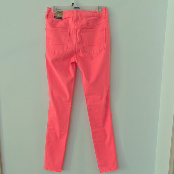 NWT American Eagle High Rise Jegging Size 6 - Picture 2 of 2